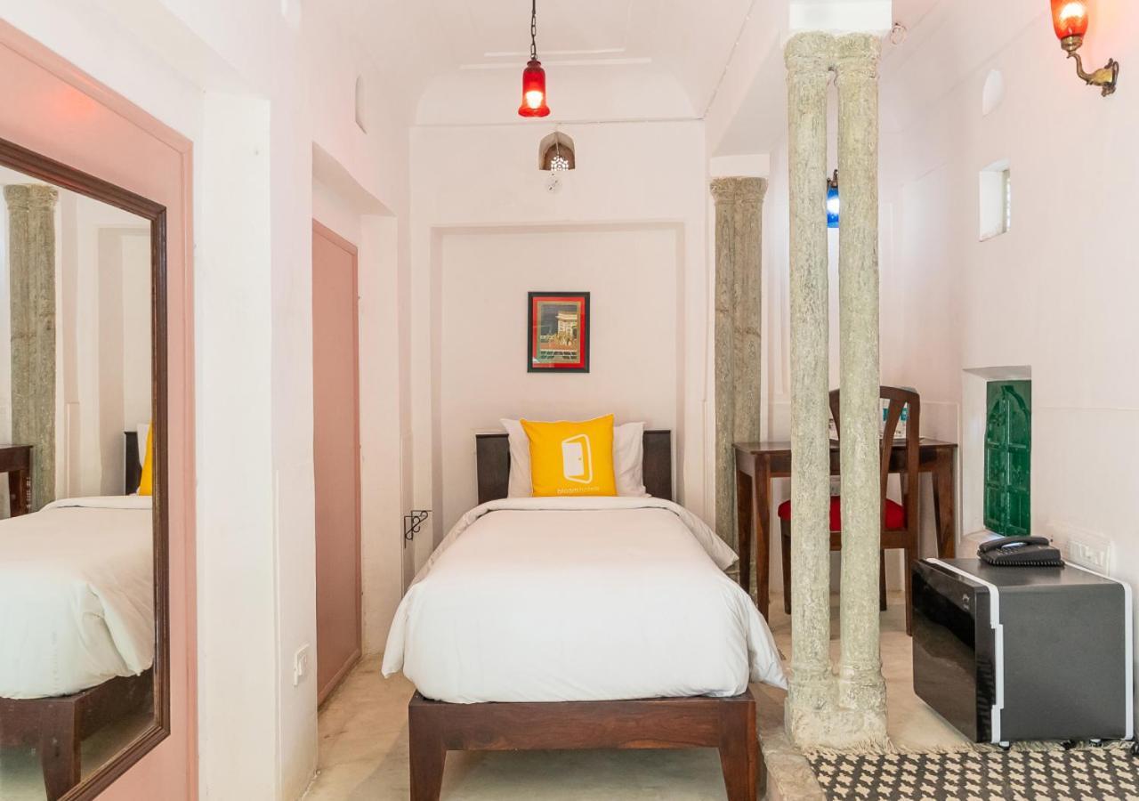 Готель Bloom Boutique - Chelon Haveli Джайпур Екстер'єр фото